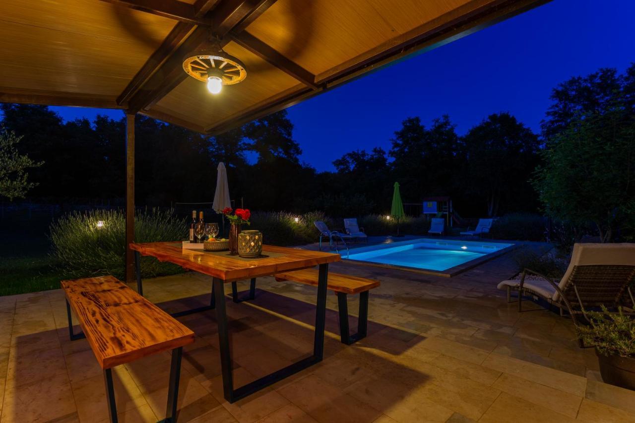 Villa Krizanci Žminj Extérieur photo