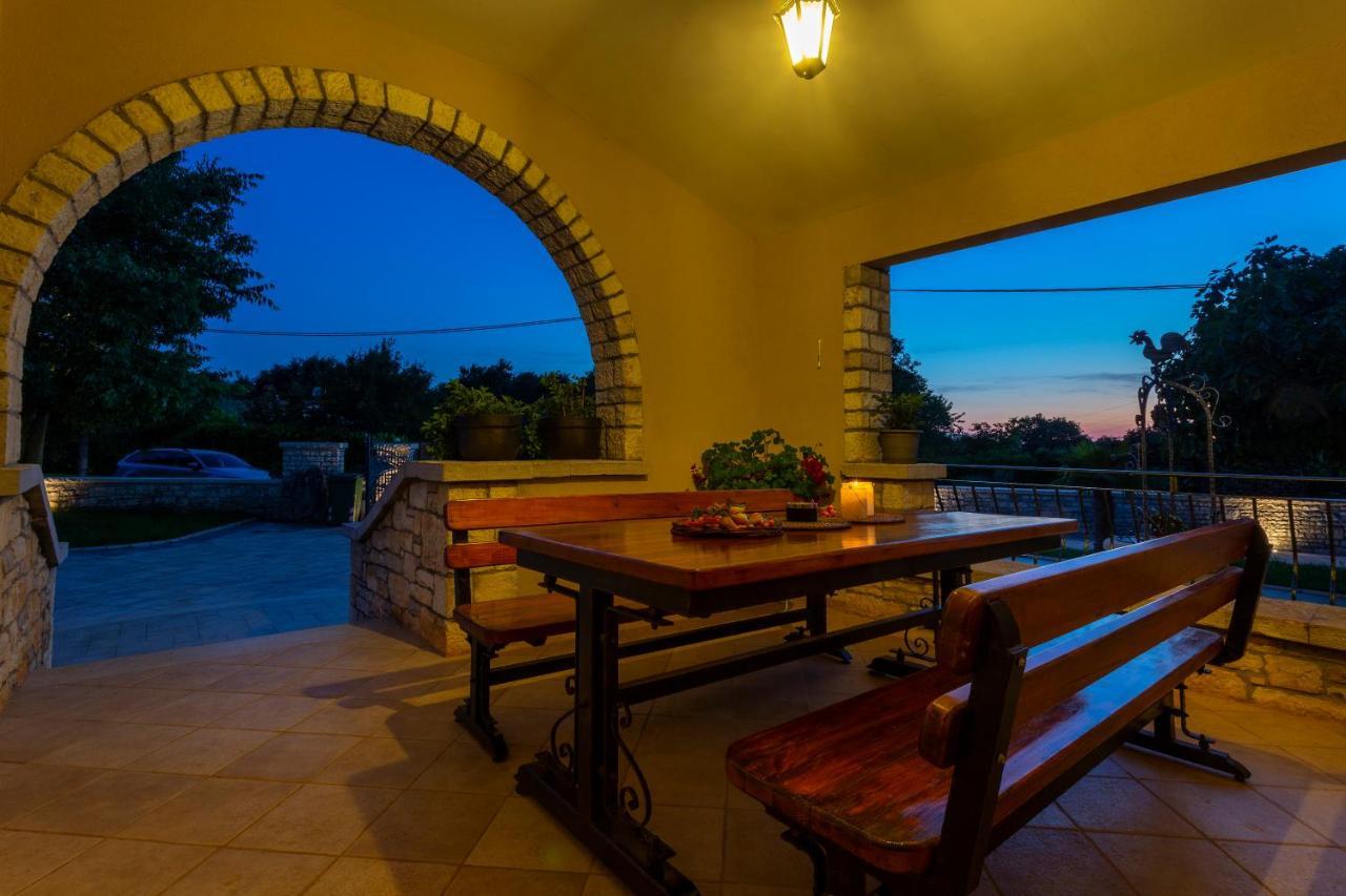 Villa Krizanci Žminj Extérieur photo